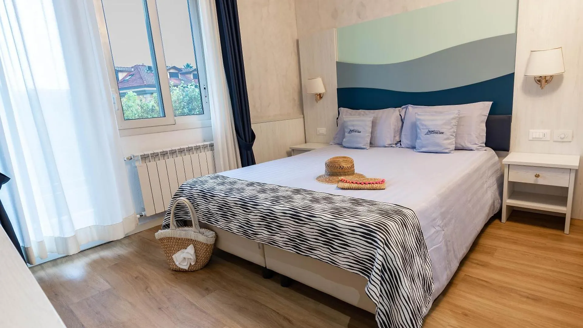 Hotel Lungomare Marina dʼMarina dʼAndora