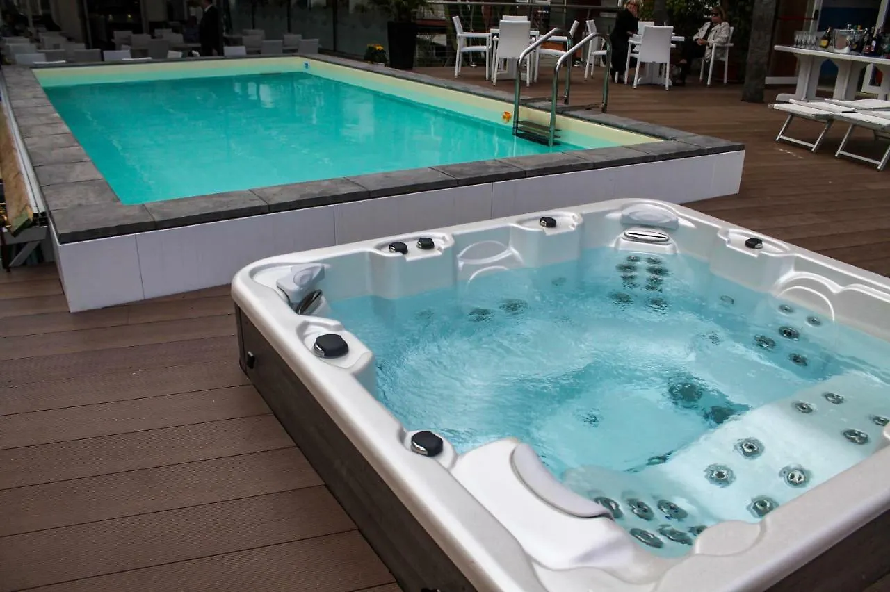 Hotel Lungomare Marina dʼMarina dʼAndora