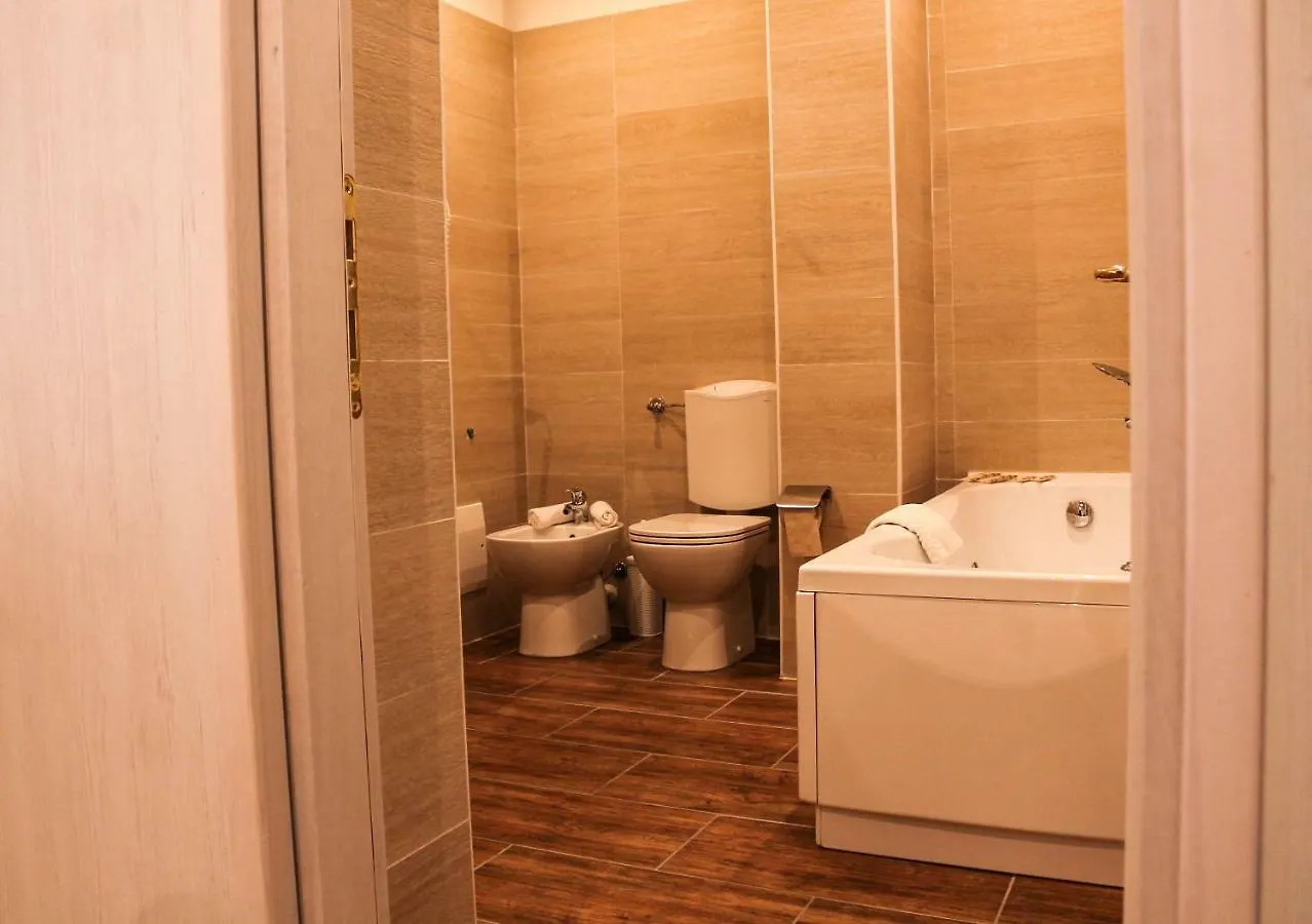 Hotel Lungomare Marina dʼMarina dʼAndora